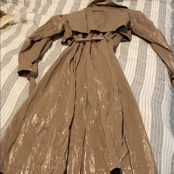 L’Academie Trench Coat - Picture 3 of 6